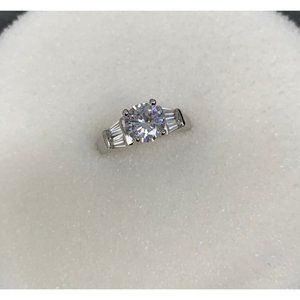 Pretty Clear Stone Ring Size 6